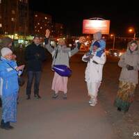 Ижевск-санкиртана-ятра. Фото и видео. Зимняя Харинама и лекция Шри Шримад Мурали Мохана Махараджа по Бхагаватам Ижевск-санкиртана-ятра. Фото и видео. Зимняя Харинама и лекция Шри Шримад Мурали Мохана Махараджа по Бхагаватам