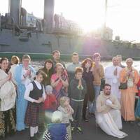 Вьяса-пуджа Его Божественной Милости Шри Шримад Мурали Мохана Махараджа 2018 Вьяса-пуджа Его Божественной Милости Шри Шримад Мурали Мохана Махараджа 2018